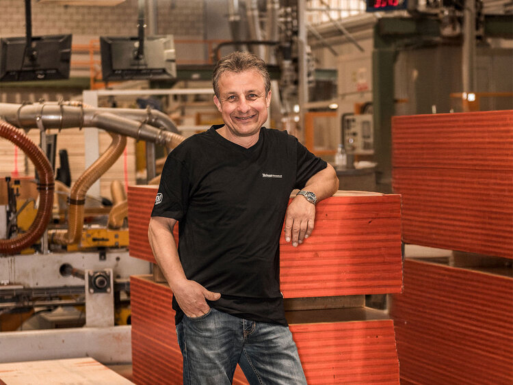 Produktionsleiter/in Plattenwerk (m/w)-Führungspersönlichkeit mit Produktionserfahrung gesucht