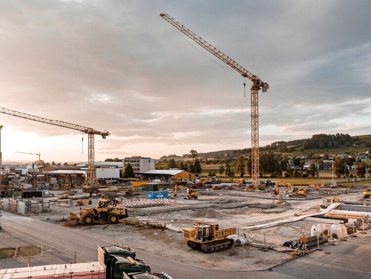 Avanzamento dei lavori di costruzione<br>Segheria